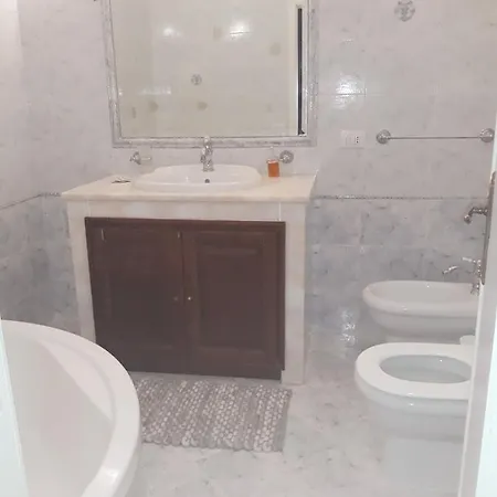 Franco-home Bed and Breakfast Παλέρμο