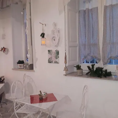 Franco-home Palermo