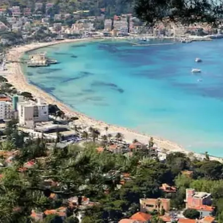 Franco-home Bed & Breakfast 3*