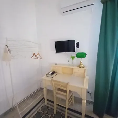 Franco-home Bed & Breakfast 3*